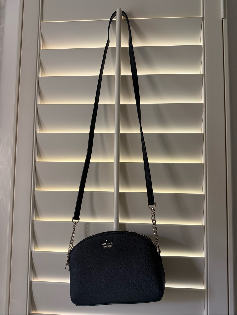 kate spade black dome crossbody bag with chain strap